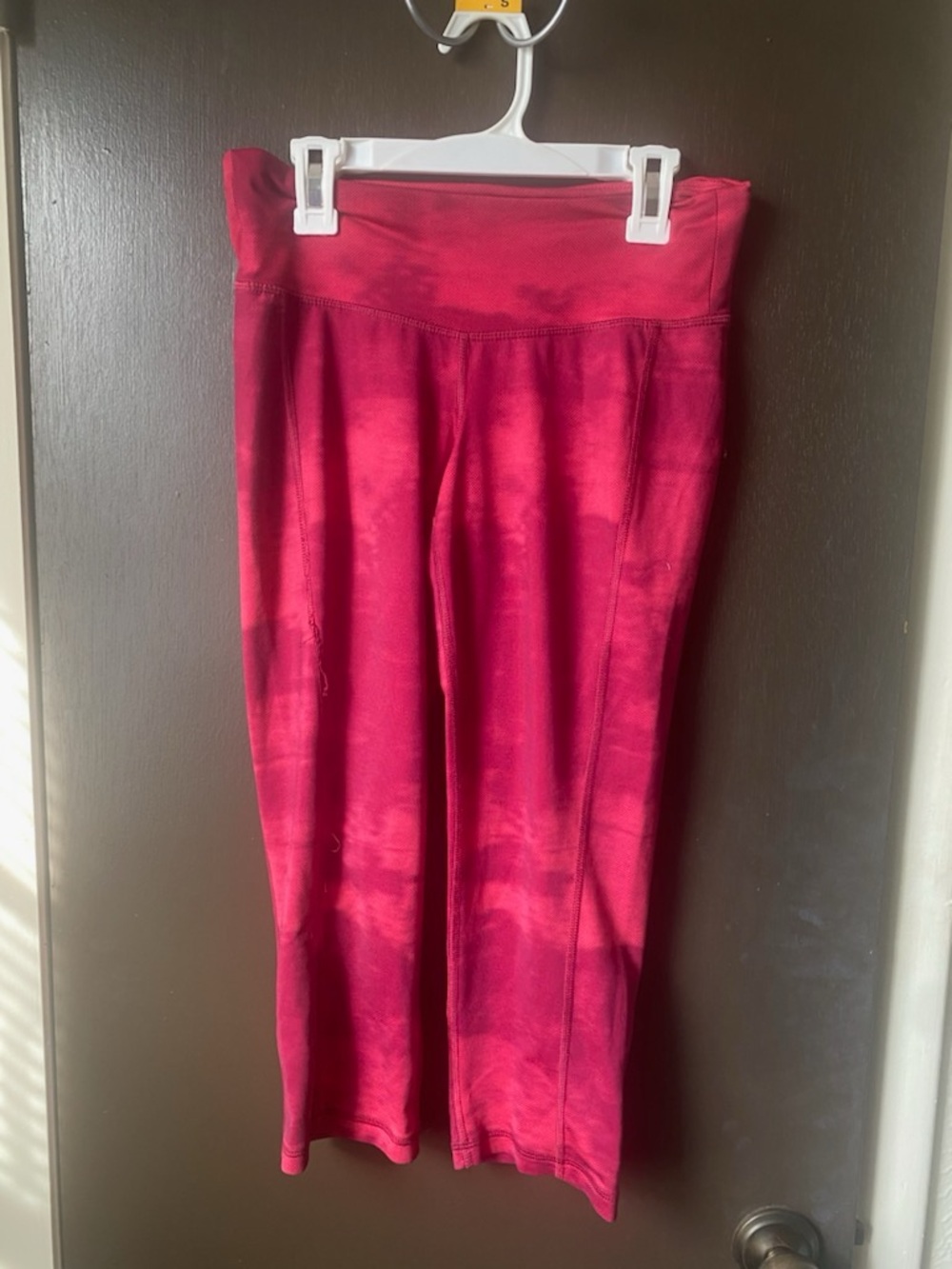 Old Navy Red Capris Athletic Leggings